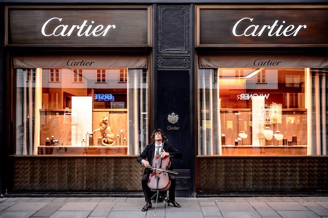 Marketing-Mix-of-Cartier